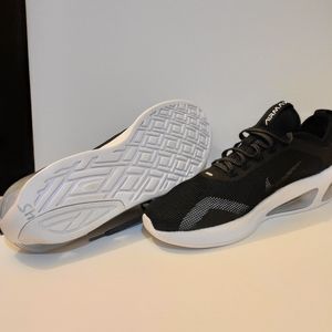 The Nike Air Max Fly 'Black White